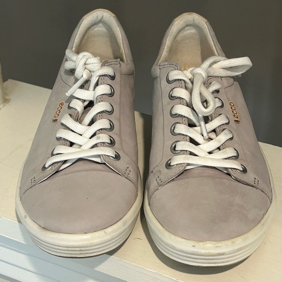 Ecco Women’s Sneaker Soft Size 5-5.5 43000302386 - Picture 6 of 9